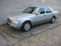 W 124 E 220