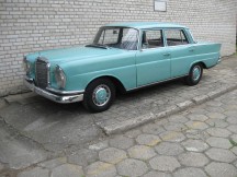 W 111  220SB