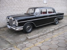 W 111  220  SE