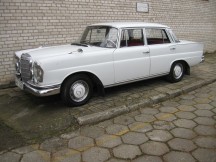 W 111 220 S