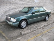 W 124  E 280