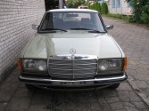 W 123  240D