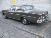 W 111 220 SE