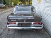 W 111 220 SE