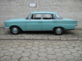 W 111  220SB