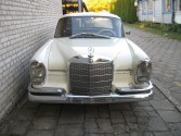 W 111 220 SE