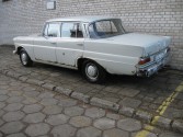 W 110  200 D