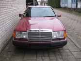 W 124  300 CE