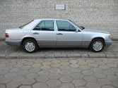 W 124 E 220