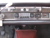 W 111  220  SB