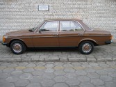 W 123  200