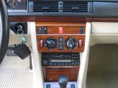 W 124  E 280