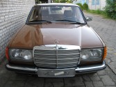 W 123  200